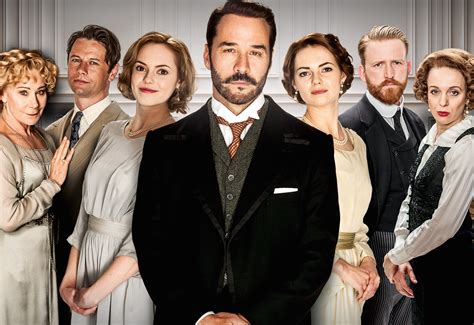 what is mr selfridge about